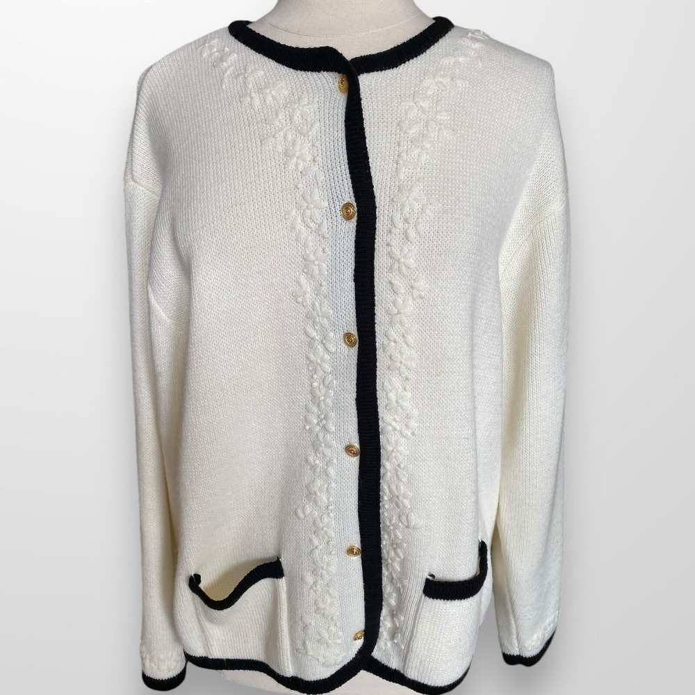 Crystal Kobe Woman's Size XL‎ Cardigan Sweater Ivory Black Gold Buttons